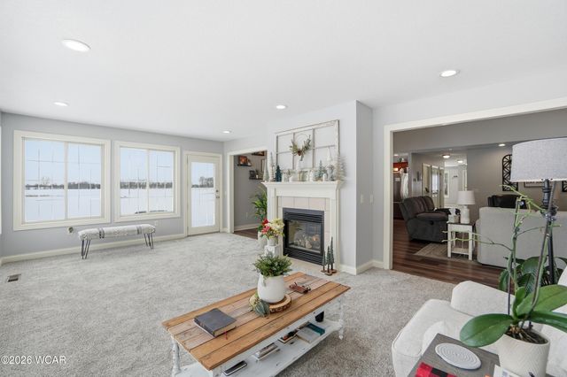 6477 Woods Drive, Lima, OH 45801