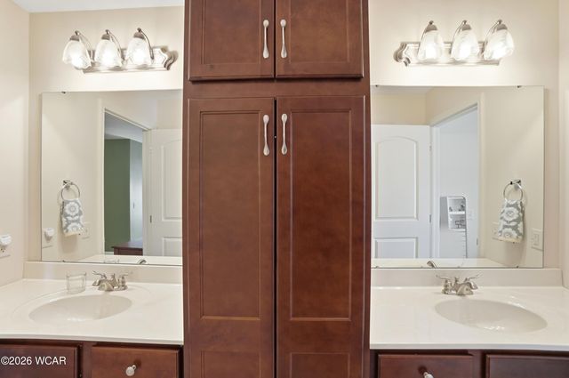 6477 Woods Drive, Lima, OH 45801