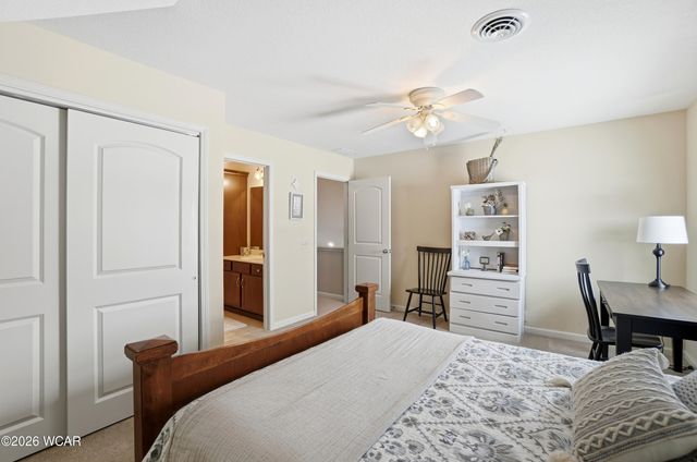 6477 Woods Drive, Lima, OH 45801