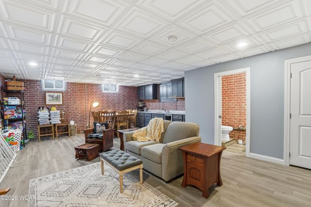 6477 Woods Drive, Lima, OH 45801