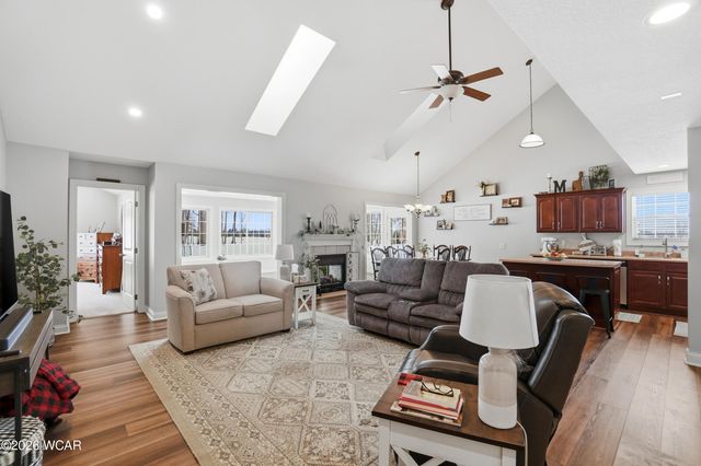 6477 Woods Drive, Lima, OH 45801