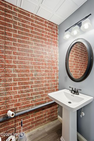 6477 Woods Drive, Lima, OH 45801