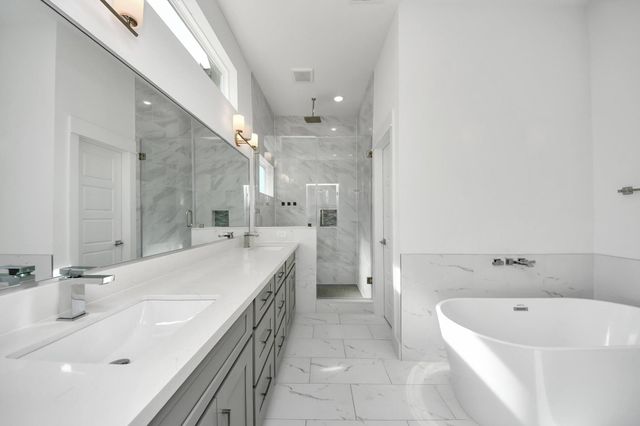 4623 Cochran Street, Houston, TX 77009