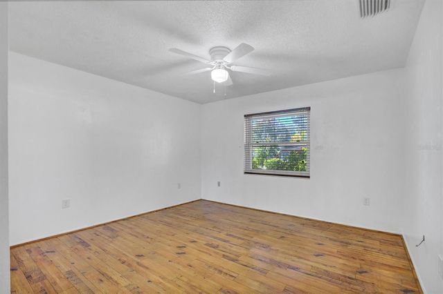 105 OWEN CIRCLE S, Auburndale, FL 33823