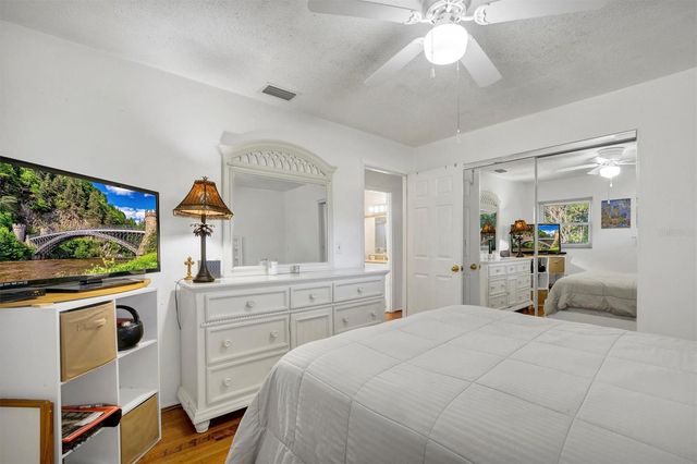 105 OWEN CIRCLE S, Auburndale, FL 33823