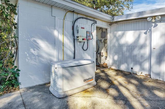 105 OWEN CIRCLE S, Auburndale, FL 33823