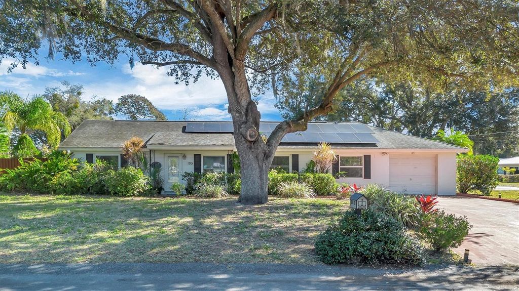 105 OWEN CIRCLE S, Auburndale, FL 33823