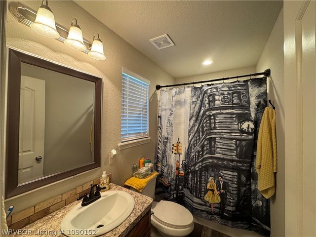 104 Chelsea Lane, Pocola, OK 74902