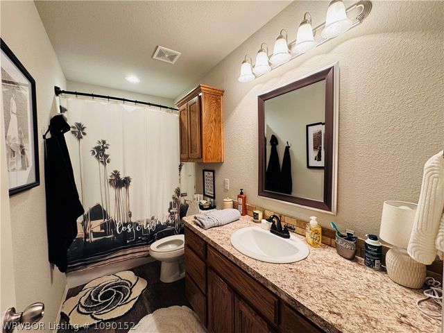104 Chelsea Lane, Pocola, OK 74902