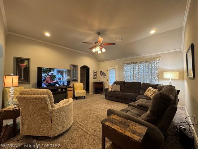 104 Chelsea Lane, Pocola, OK 74902