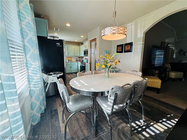 104 Chelsea Lane, Pocola, OK 74902