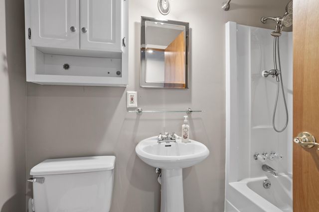 903 Cram Lane, Albion City, MI 49224