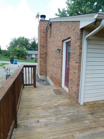4230 Belford ST, Roanoke, VA 24018