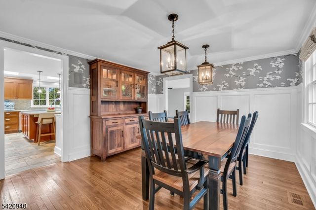 14 John Street, Chatham Boro, NJ 07928