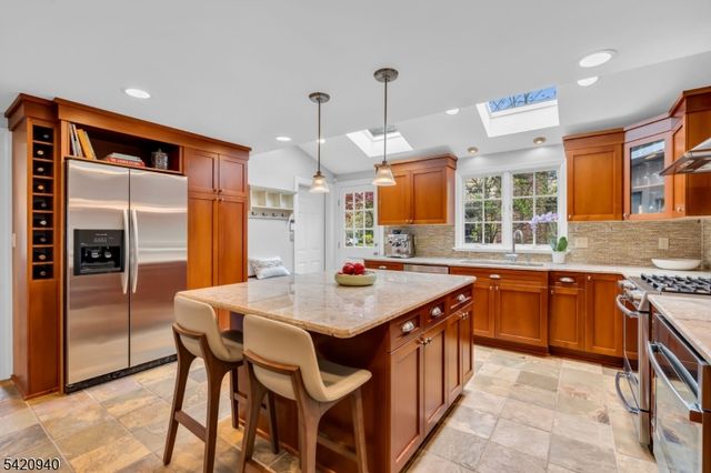 14 John Street, Chatham Boro, NJ 07928