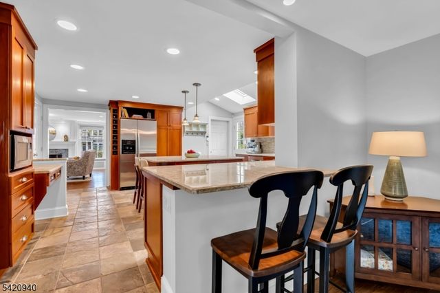 14 John Street, Chatham Boro, NJ 07928