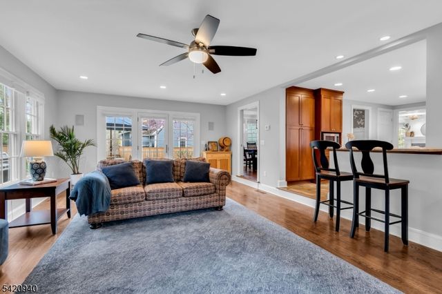 14 John Street, Chatham Boro, NJ 07928