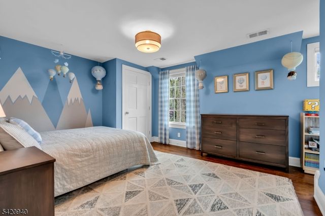 14 John Street, Chatham Boro, NJ 07928