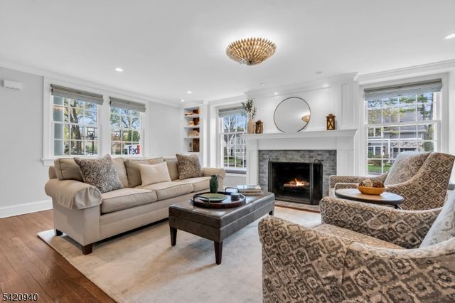 14 John Street, Chatham Boro, NJ 07928