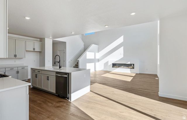 1036 E 310 S, Salem, UT 84653