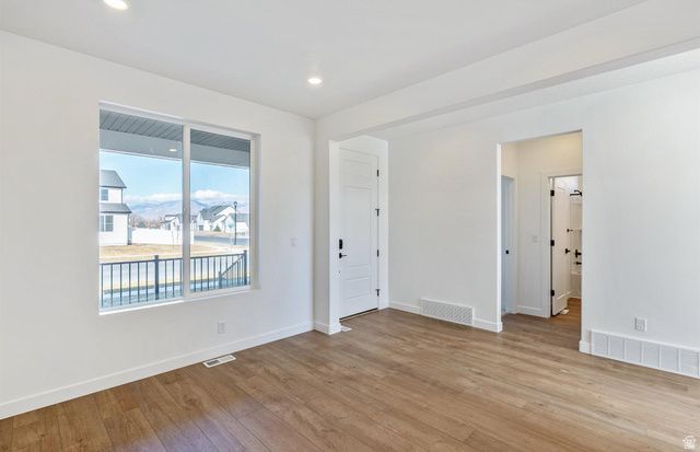 1036 E 310 S, Salem, UT 84653