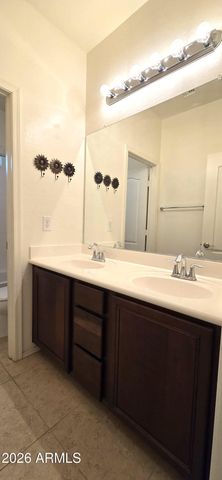 2804 E SANTA FE Court, Gilbert, AZ 85297