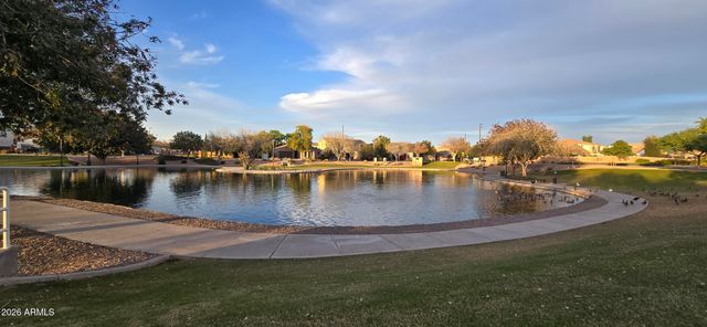 2804 E SANTA FE Court, Gilbert, AZ 85297