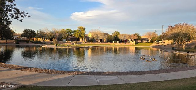 2804 E SANTA FE Court, Gilbert, AZ 85297