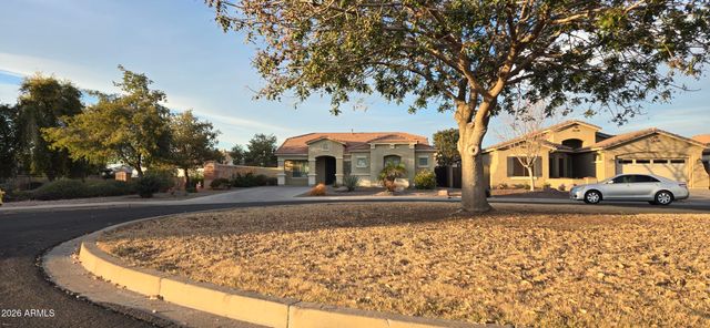 2804 E SANTA FE Court, Gilbert, AZ 85297