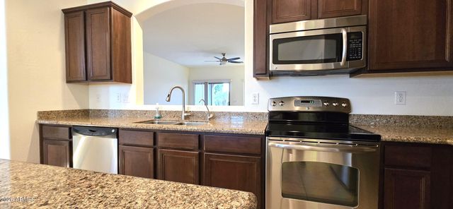 2804 E SANTA FE Court, Gilbert, AZ 85297