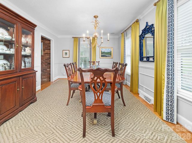 3115 Oakmont Road, Statesville, NC 28625