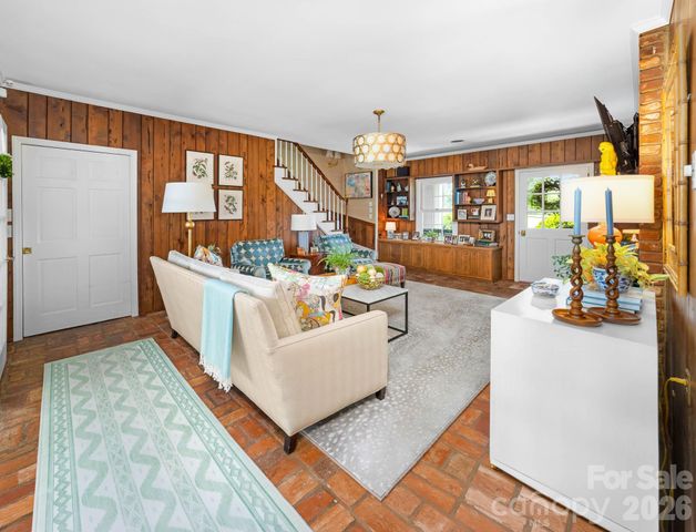 3115 Oakmont Road, Statesville, NC 28625