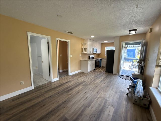 313 DIRKSEN DRIVE 4, Debary, FL 32713