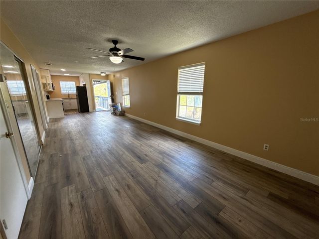 313 DIRKSEN DRIVE 4, Debary, FL 32713