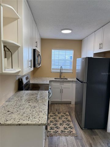 313 DIRKSEN DRIVE 4, Debary, FL 32713