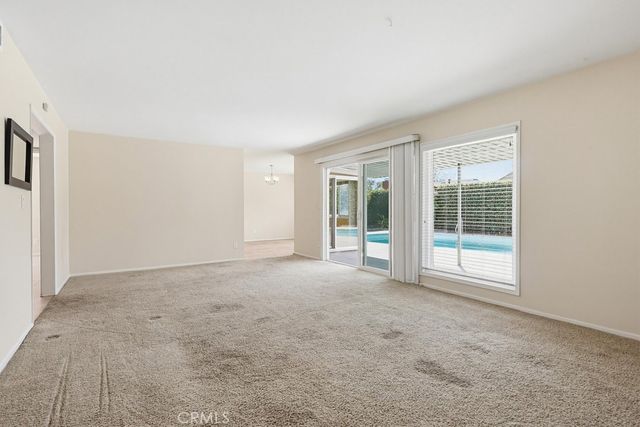 3531 Julian Avenue, Long Beach, CA 90808