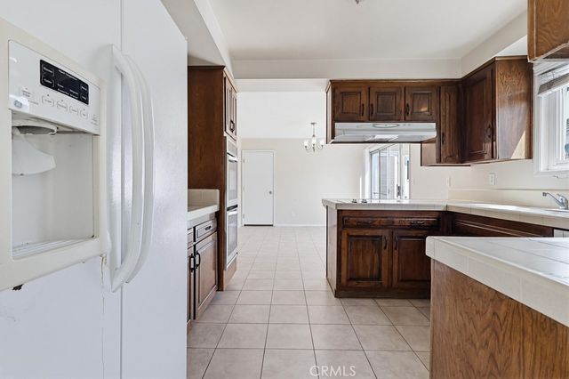 3531 Julian Avenue, Long Beach, CA 90808