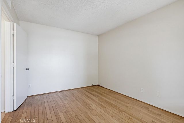 3531 Julian Avenue, Long Beach, CA 90808