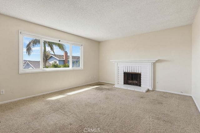 3531 Julian Avenue, Long Beach, CA 90808