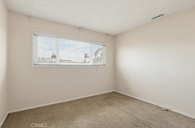 3531 Julian Avenue, Long Beach, CA 90808