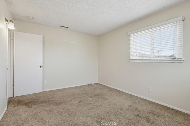 3531 Julian Avenue, Long Beach, CA 90808