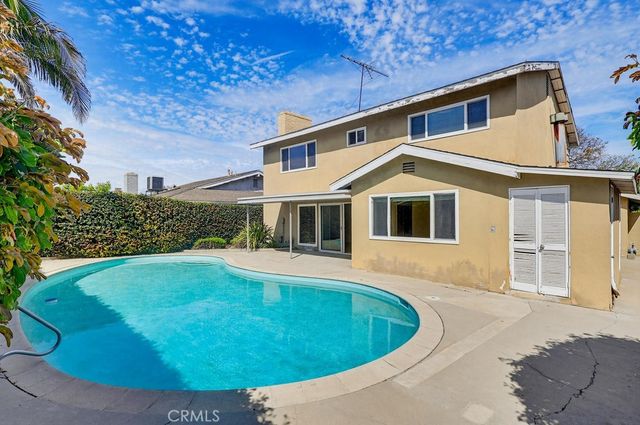 3531 Julian Avenue, Long Beach, CA 90808