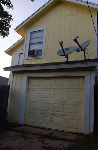 10328 New Bedford Drive, Dallas, TX 75217