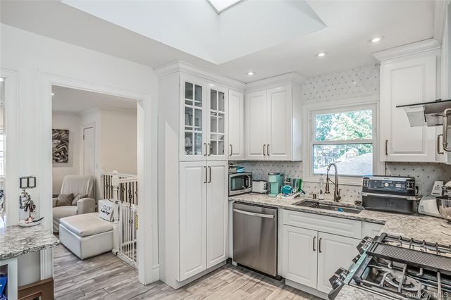 45 Concord Street, Lynbrook, NY 11563