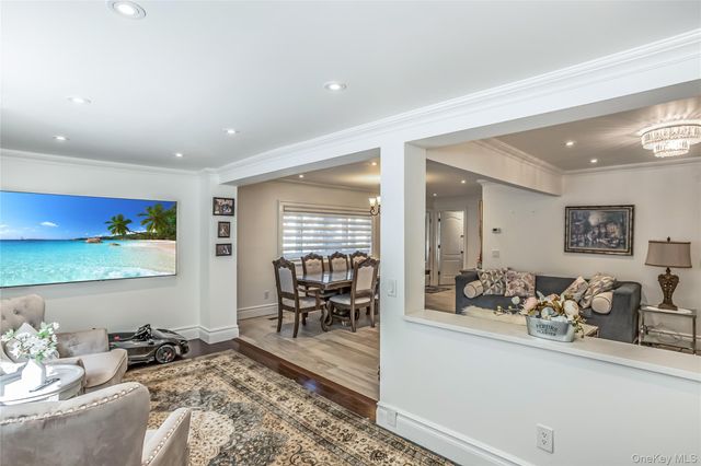 45 Concord Street, Lynbrook, NY 11563