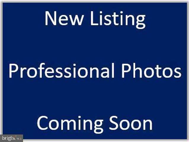 9901 FERNWOOD RD, Bethesda, MD 20817