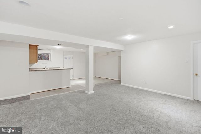 9901 FERNWOOD RD, Bethesda, MD 20817