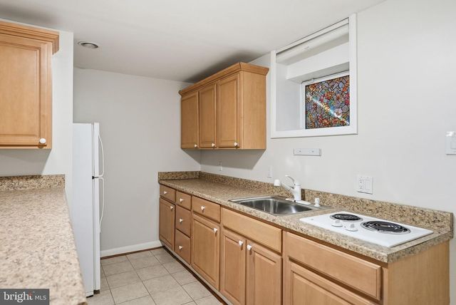 9901 FERNWOOD RD, Bethesda, MD 20817