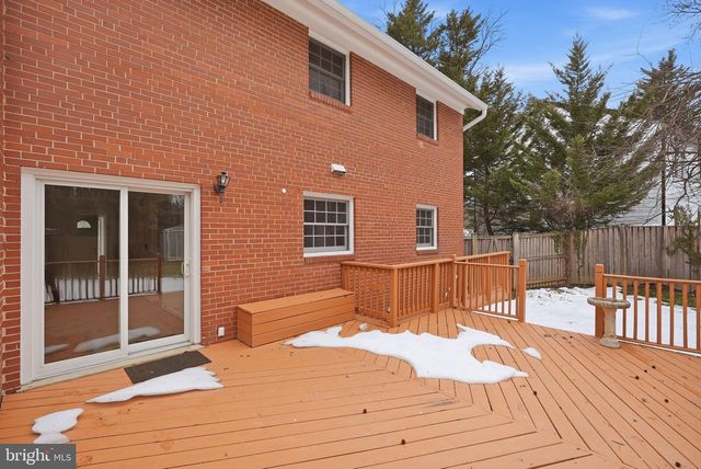 9901 FERNWOOD RD, Bethesda, MD 20817