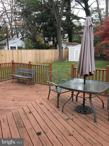 9901 FERNWOOD RD, Bethesda, MD 20817